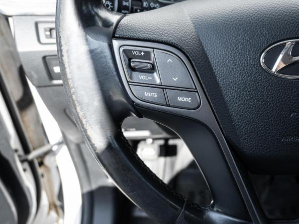 Hyundai Santa Fe III с пробегом 2014 года, цена 1 675 000 рублей, 139898 км, внедорожник, Автокод Объявления
