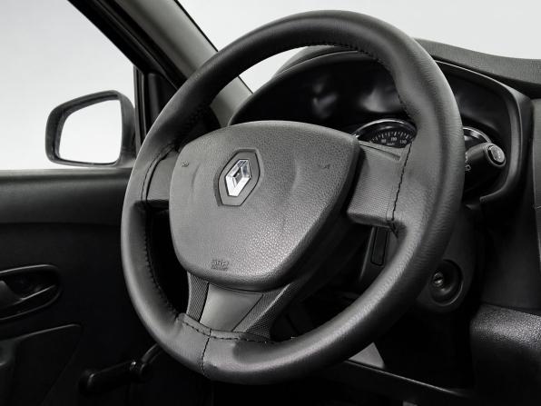 Renault Sandero II Рестайлинг с пробегом 2018 года, цена 779 000 рублей, 101873 км, хэтчбек, Автокод Объявления