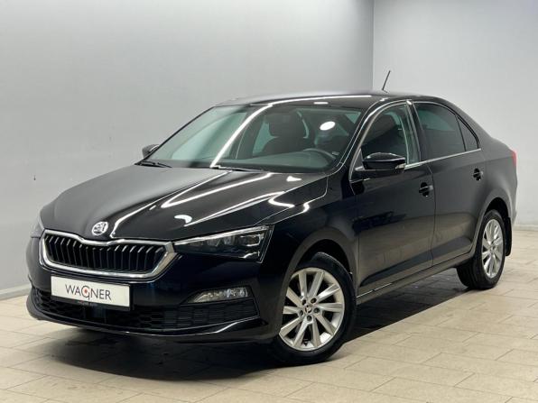 Skoda Rapid II с пробегом 2021 года, цена 1 996 000 рублей, 48743 км, лифтбек, Автокод Объявления