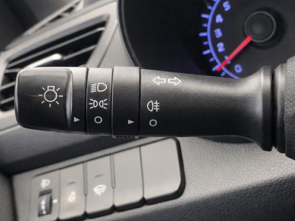 Kia Rio III Рестайлинг с пробегом 2015 года, цена 977 000 рублей, 175327 км, седан, Автокод Объявления