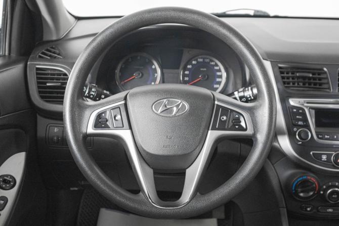 Hyundai Solaris I Рестайлинг с пробегом 2016 года, цена 1 299 000 рублей, 101000 км, седан, Автокод Объявления