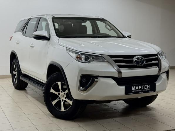 Toyota Fortuner II с пробегом 2020 года, цена 2 920 000 рублей, 215444 км, внедорожник, Автокод Объявления