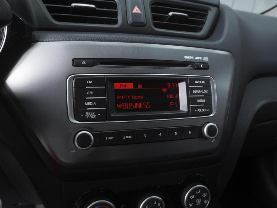 Kia Rio III Рестайлинг Ростов-на-Дону  - изображение 14