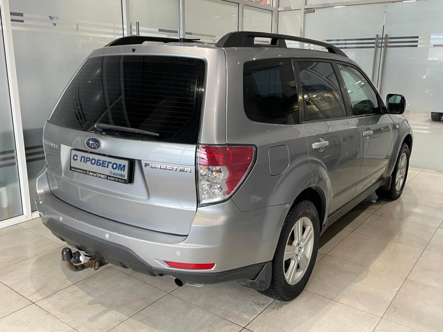 Subaru Forester III Москва  - изображение 4