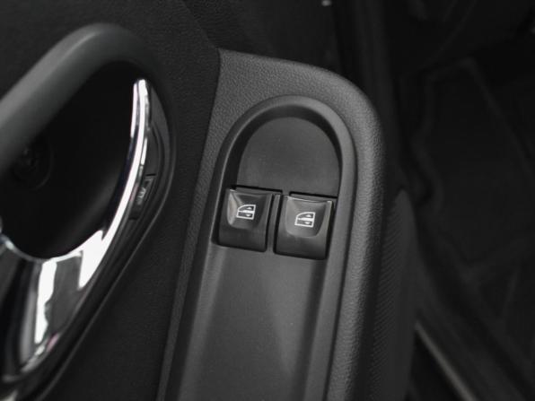 Renault Duster I Рестайлинг с пробегом 2016 года, цена 1 099 000 рублей, 145263 км, внедорожник, Автокод Объявления