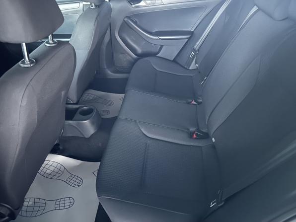 Volkswagen Jetta VI с пробегом 2015 года, цена 999 000 рублей, 97189 км, седан, Автокод Объявления