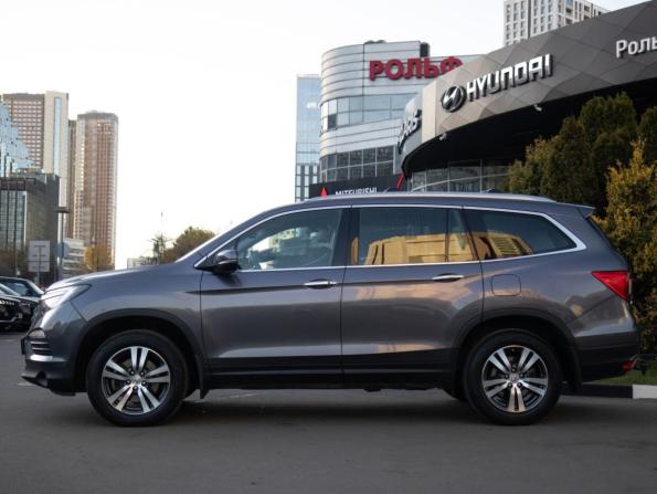 Honda Pilot III с пробегом 2017 года, цена 2 698 000 рублей, 175045 км, внедорожник, Автокод Объявления