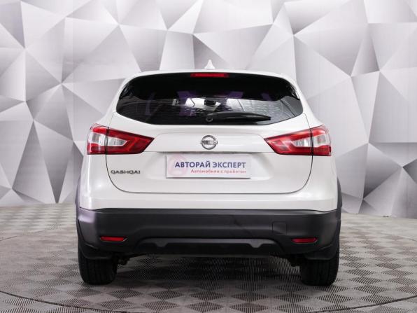Nissan Qashqai II с пробегом 2017 года, цена 1 532 000 рублей, 165000 км, внедорожник, Автокод Объявления