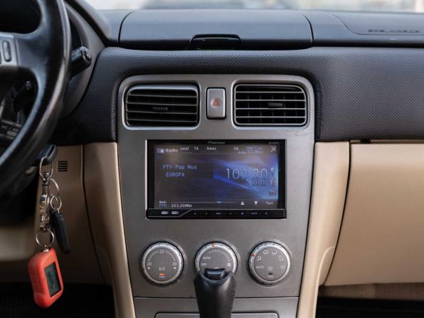 Subaru Forester II Рестайлинг с пробегом 2006 года, цена 980 000 рублей, 325719 км, внедорожник, Автокод Объявления