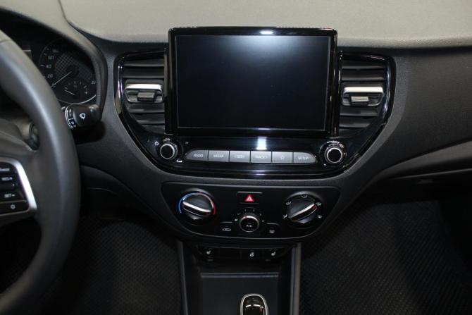 Hyundai Solaris II Рестайлинг с пробегом 2021 года, цена 1 579 000 рублей, 61518 км, седан, Автокод Объявления