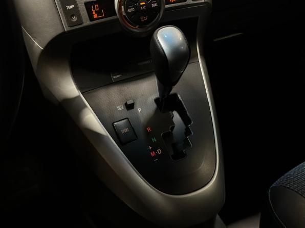 Toyota Verso I Рестайлинг с пробегом 2012 года, цена 1 440 000 рублей, 147657 км, компактвэн, Автокод Объявления