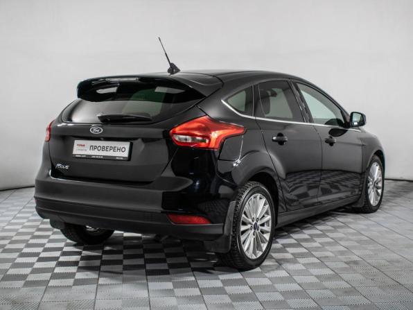 Ford Focus III Рестайлинг с пробегом 2017 года, цена 1 560 000 рублей, 56797 км, хэтчбек, Автокод Объявления