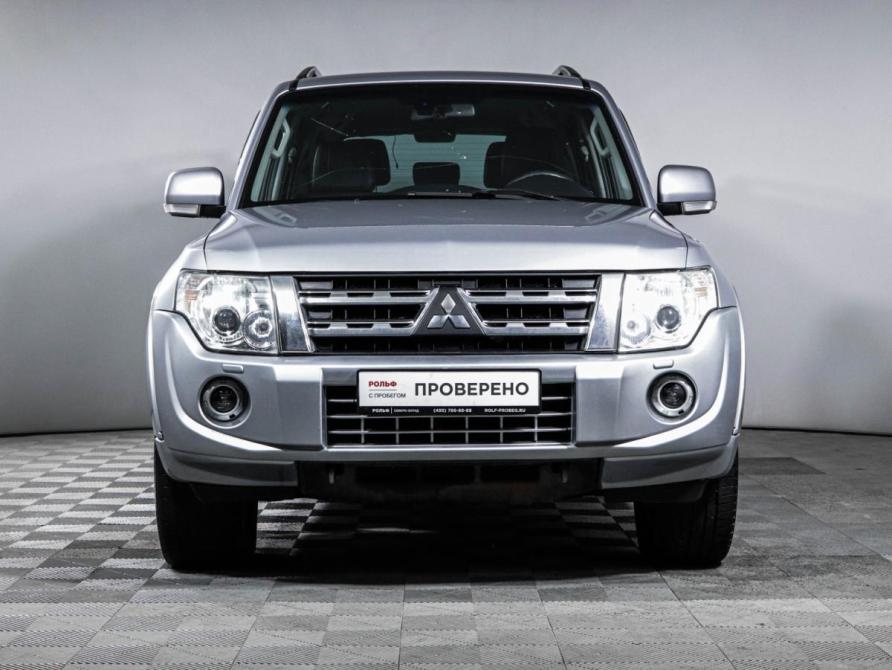 Mitsubishi Pajero IV Рестайлинг 1 Москва  - изображение 2