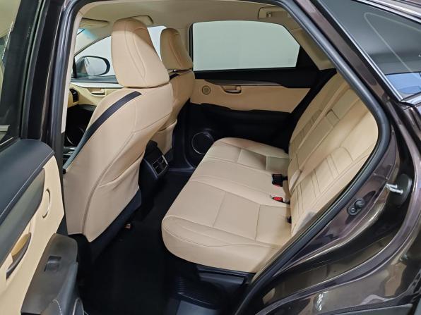 Lexus NX I с пробегом 2015 года, цена 2 349 000 рублей, 220624 км, внедорожник, Автокод Объявления