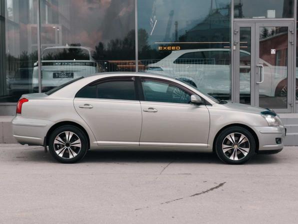 Toyota Avensis II Рестайлинг с пробегом 2006 года, цена 840 000 рублей, 229331 км, седан, Автокод Объявления