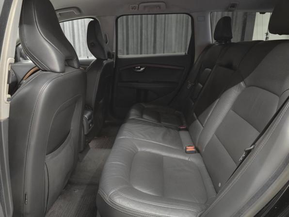 Volvo XC70 II Рестайлинг с пробегом 2014 года, цена 1 640 000 рублей, 250000 км, универсал, Автокод Объявления