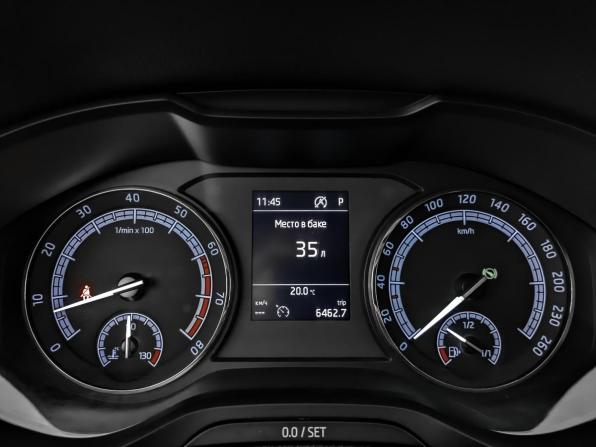 Skoda Karoq I с пробегом 2020 года, цена 2 185 000 рублей, 103015 км, внедорожник, Автокод Объявления