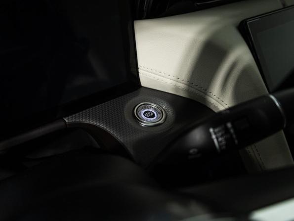 Hongqi H5 II с пробегом 2023 года, цена 2 600 000 рублей, 77438 км, седан, Автокод Объявления