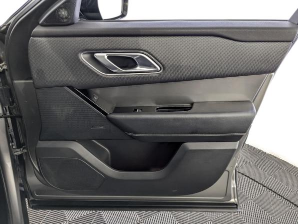Land Rover Range Rover Velar I с пробегом 2017 года, цена 3 330 000 рублей, 89324 км, внедорожник, Автокод Объявления
