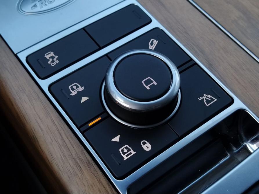 Land Rover Range Rover IV Рестайлинг Екатеринбург  - изображение 16