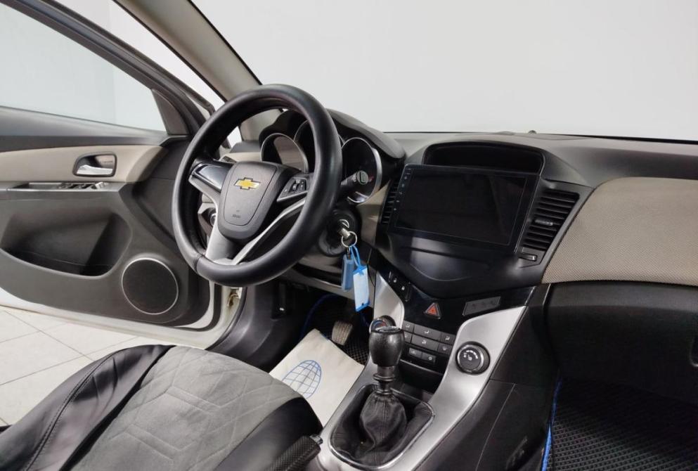 Chevrolet Cruze I Саратов  - изображение 14