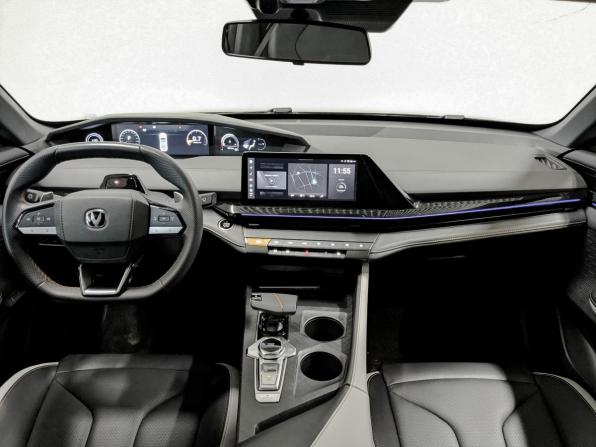 Changan UNI-V I с пробегом 2024 года, цена 2 150 000 рублей, 41195 км, лифтбек, Автокод Объявления