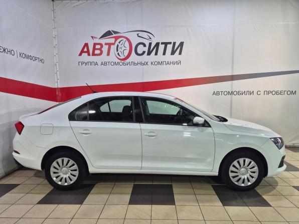 Skoda Rapid II с пробегом 2022 года, цена 1 599 000 рублей, 87000 км, лифтбек, Автокод Объявления