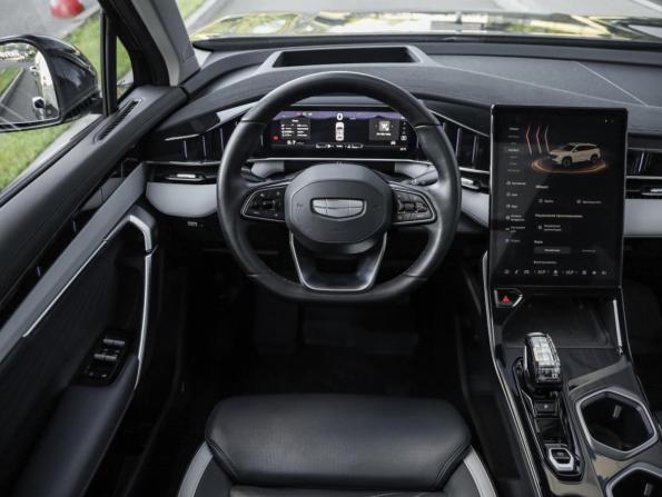 Geely Atlas II с пробегом 2024 года, цена 2 989 000 рублей, 24081 км, внедорожник, Автокод Объявления