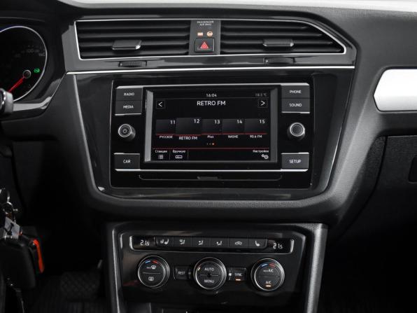 Volkswagen Tiguan II с пробегом 2018 года, цена 1 870 000 рублей, 90000 км, внедорожник, Автокод Объявления