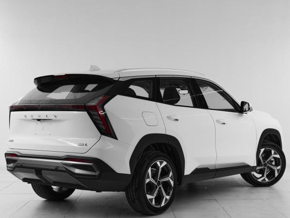 Geely Atlas II с пробегом 2025 года, цена 3 150 000 рублей, 13 км, внедорожник, Автокод Объявления