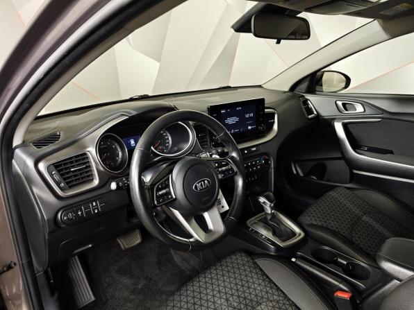 Kia Ceed III с пробегом 2020 года, цена 1 755 000 рублей, 91632 км, универсал, Автокод Объявления