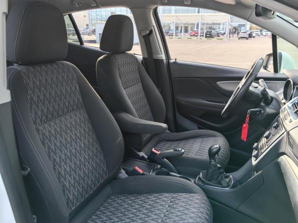 Opel Mokka I с пробегом 2013 года, цена 679 000 рублей, 185935 км, внедорожник, Автокод Объявления