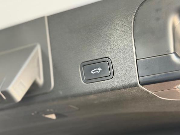 Geely Tugella I Рестайлинг с пробегом 2022 года, цена 2 959 000 рублей, 35075 км, внедорожник, Автокод Объявления