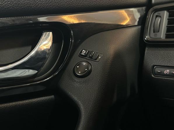 Nissan Qashqai II Рестайлинг с пробегом 2021 года, цена 2 239 000 рублей, 53493 км, внедорожник, Автокод Объявления