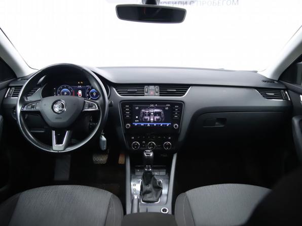 Skoda Octavia III (A7) Рестайлинг с пробегом 2018 года, цена 2 090 000 рублей, 85720 км, лифтбек, Автокод Объявления