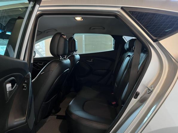 Hyundai ix35 I Рестайлинг с пробегом 2014 года, цена 1 500 000 рублей, 148999 км, внедорожник, Автокод Объявления