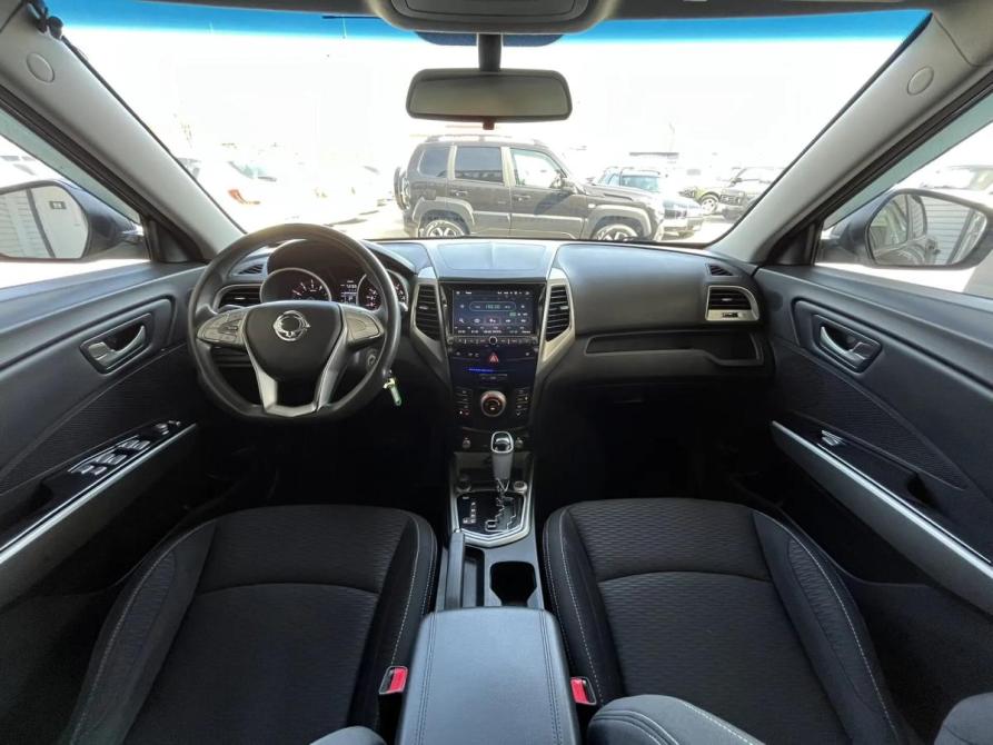 SsangYong Tivoli I Краснодар  - изображение 16