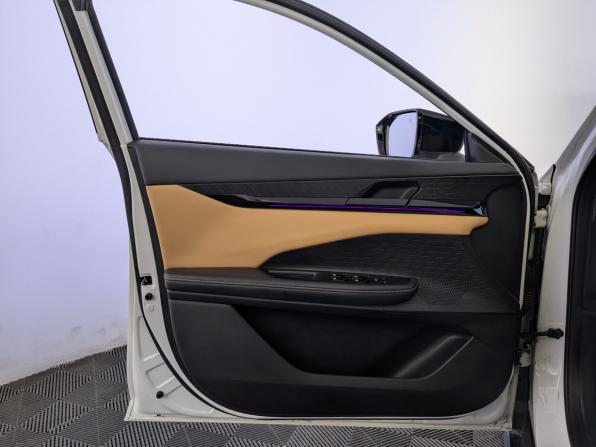 Changan UNI-V I с пробегом 2023 года, цена 2 100 000 рублей, 49815 км, лифтбек, Автокод Объявления