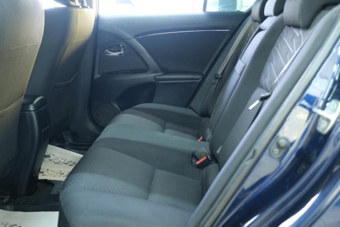 Toyota Avensis III с пробегом 2009 года, цена 1 049 000 рублей, 214000 км, седан, Автокод Объявления