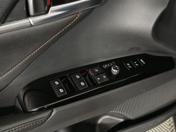 Toyota Camry VIII (XV70) с пробегом 2018 года, цена 2 515 000 рублей, 98698 км, седан, Автокод Объявления