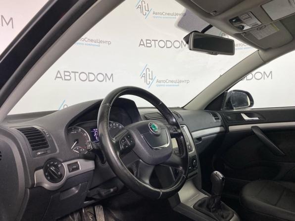 Skoda Octavia II (A5) Рестайлинг с пробегом 2013 года, цена 749 000 рублей, 245587 км, лифтбек, Автокод Объявления