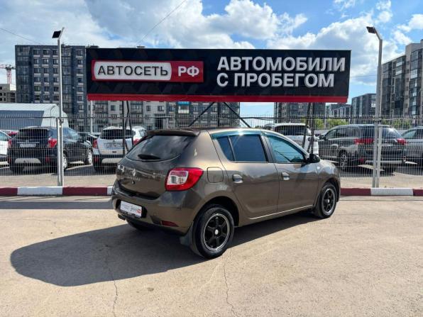 Renault Sandero II Рестайлинг с пробегом 2018 года, цена 920 000 рублей, 96479 км, хэтчбек, Автокод Объявления