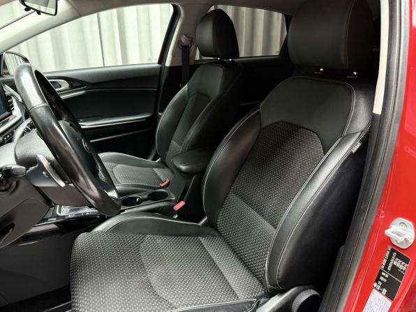 Kia Ceed III с пробегом 2019 года, цена 1 449 000 рублей, 216100 км, хэтчбек, Автокод Объявления