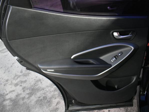 Hyundai Santa Fe III с пробегом 2014 года, цена 1 599 000 рублей, 203896 км, внедорожник, Автокод Объявления