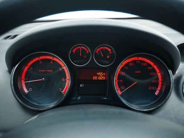 Peugeot 308 I с пробегом 2008 года, цена 450 000 рублей, 201028 км, хэтчбек, Автокод Объявления