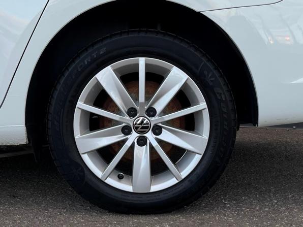 Volkswagen Polo VI с пробегом 2022 года, цена 1 749 300 рублей, 82526 км, лифтбек, Автокод Объявления