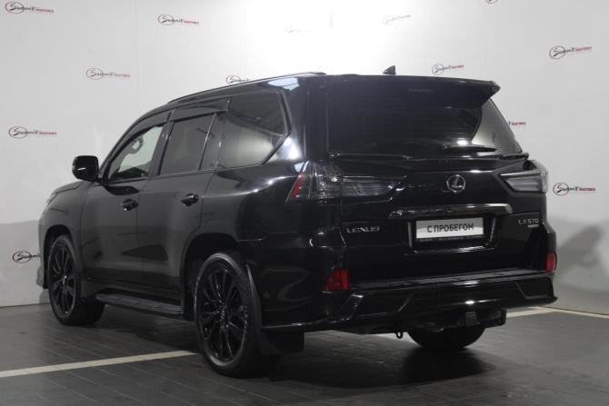 Lexus LX III Рестайлинг 2 с пробегом 2018 года, цена 9 900 000 рублей, 73750 км, внедорожник, Автокод Объявления