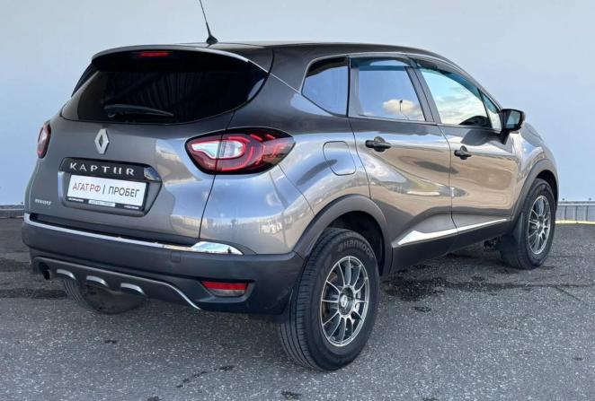 Renault Kaptur I с пробегом 2017 года, цена 1 350 000 рублей, 73858 км, внедорожник, Автокод Объявления