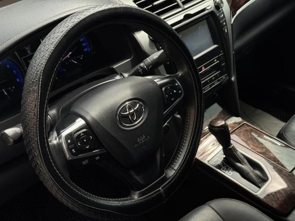 Toyota Camry VII (XV50) Рестайлинг с пробегом 2016 года, цена 1 970 000 рублей, 200000 км, седан, Автокод Объявления
