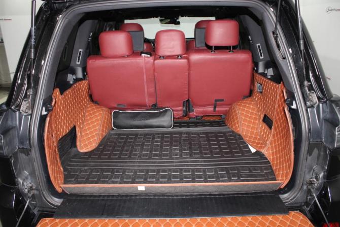 Lexus LX III Рестайлинг 2 с пробегом 2018 года, цена 9 900 000 рублей, 73750 км, внедорожник, Автокод Объявления